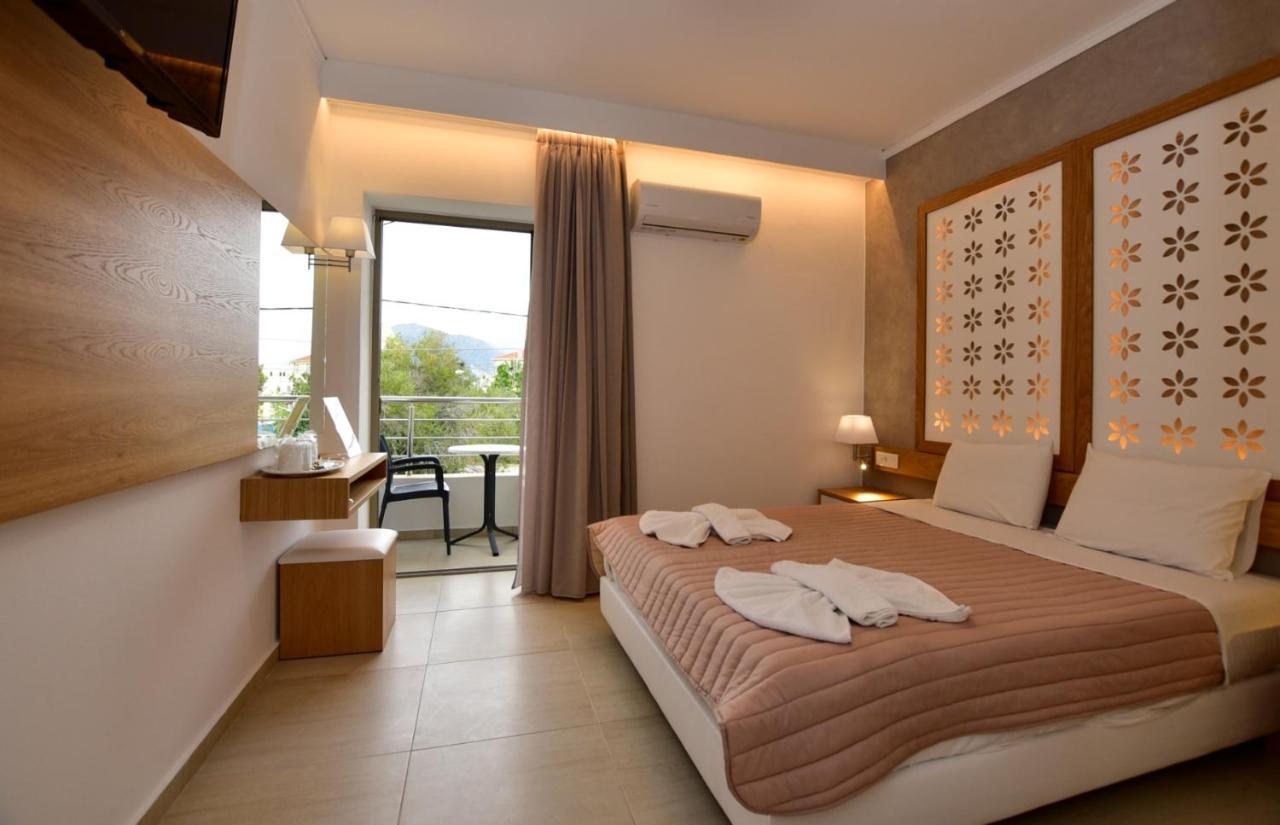 Hotel Aghas Paleochora Exterior foto