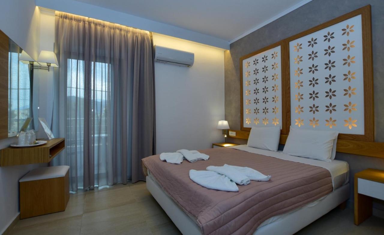 Hotel Aghas Paleochora Exterior foto